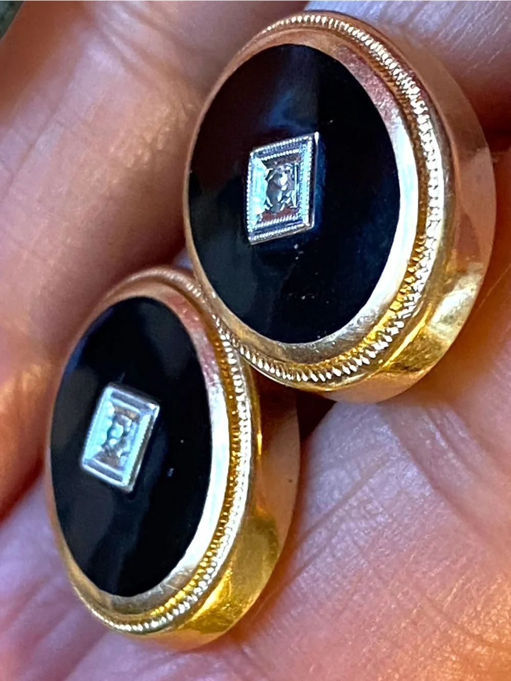 Vintage Estate Big and Bold 10k 14k Yellow Gold ONYX and DIAMOND Oval Cufflinks!